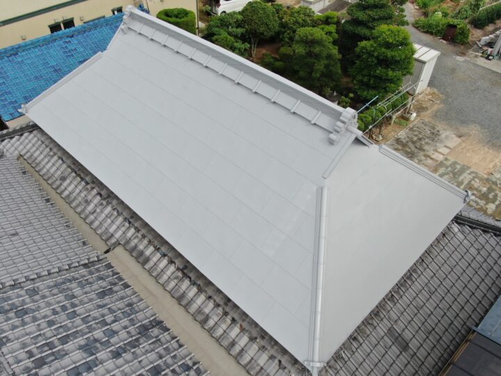 岡山市中区Ｆ様｜トタン屋根塗装工事