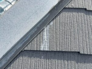 屋根ひび割れ｜部分補修