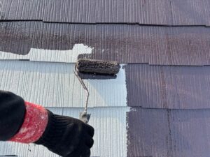 岡山屋根塗装｜中塗り